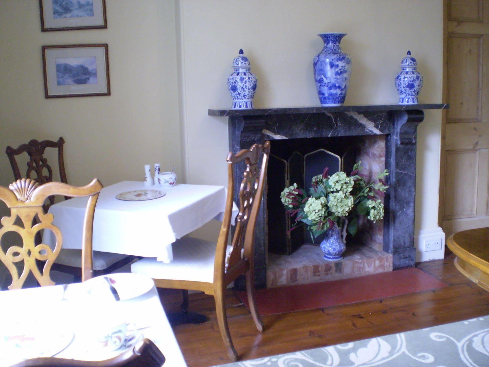 Buckley Farmhouse B & B Сидмаут Экстерьер фото